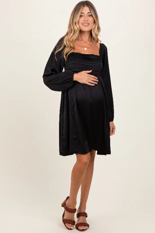 Sequined mini dresses for New Year's Eve Black Satin Pleated Detail Bodice Maternity Dress Sequined mini dresses for New Year's Eve Black Satin Pleated Detail Bodice Maternity Dress