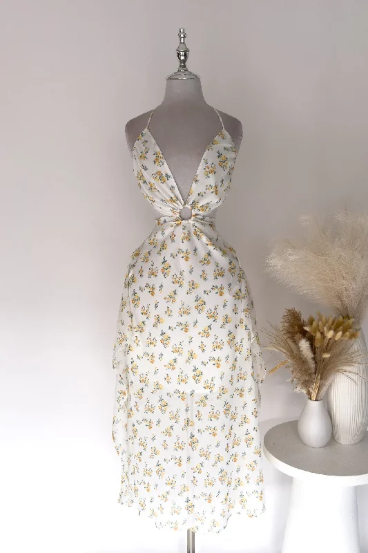 Midi dresses with belted waists to accentuate the figure Courtney Floral Midi Dress - Yellow/White Midi dresses with belted waists to accentuate the figure Courtney Floral Midi Dress - Yellow/White