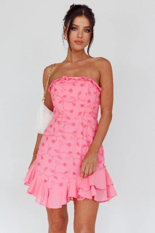Sheath Women Dress with a Tailored Fit for a Professional LookCece Embroidered Bandeau Dress Hot Pink Sheath Women Dress with a Tailored Fit for a Professional LookCece Embroidered Bandeau Dress Hot Pink