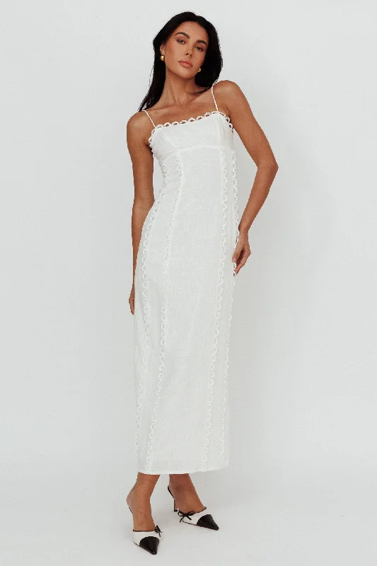 Ruffled Women Dress with Multiple Layers for a Playful and Girly StyleChamberlain Scallop Trim Midi Dress White