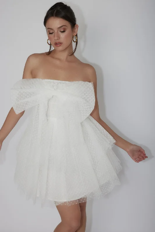 Sheath Women Dress with a Tailored Fit for a Professional LookDeana Bow Bust Strapless Mini Dress Spotty White Sheath Women Dress with a Tailored Fit for a Professional LookDeana Bow Bust Strapless Mini Dress Spotty White