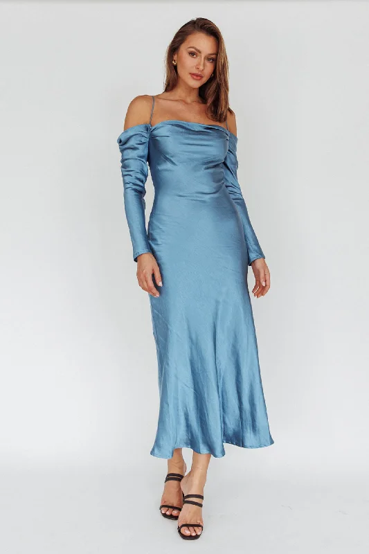 Backless Women Dress for a Sexy and Alluring Look at Evening EventsEllory Long Sleeve Off-Shoulder Dress Blue