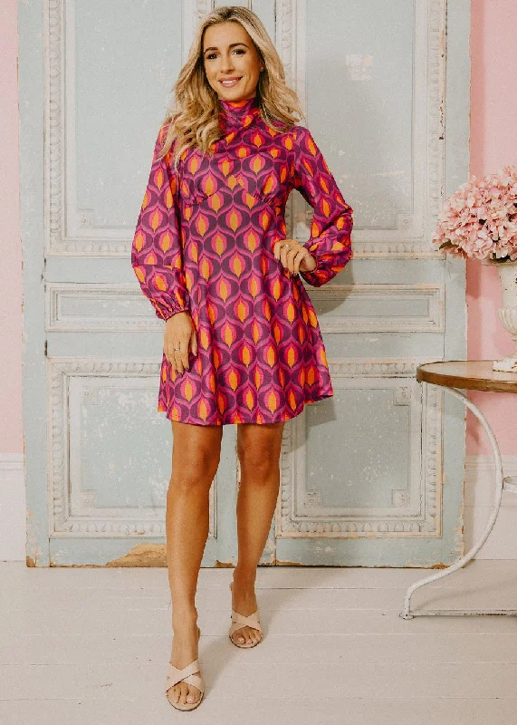 Pleated Women Dress with a Timeless and Elegant TextureGeo Print Mini Dress
