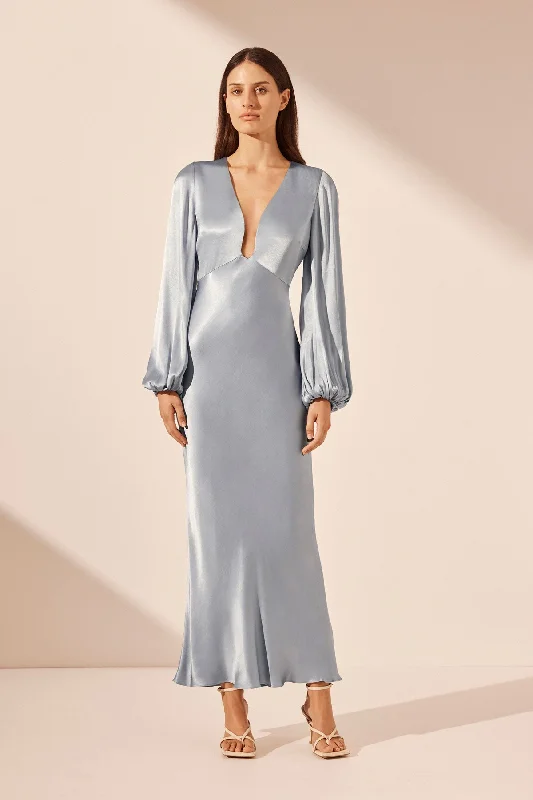 LA LUNE PLUNGED NECK BALLOON SLEEVE MIDI DRESS - POWDER BLUE