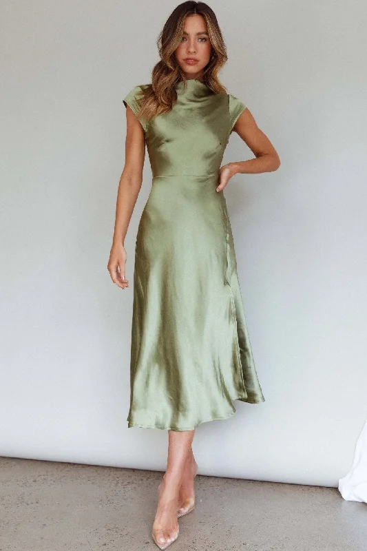 Halter Neck Women Dress to Show Off the Shoulders and NecklineLucinda Twist Back Midi Dress Olive
