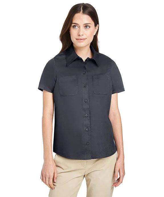 Women's graphic - printed sweatshirt featuring floral patterns for a feminine touchM585W - Harriton Ladies Advantage IL Short-Sleeve Work Shirt | Dark Charcoal Women's graphic - printed sweatshirt featuring floral patterns for a feminine touchM585W - Harriton Ladies Advantage IL Short-Sleeve Work Shirt | Dark Charcoal