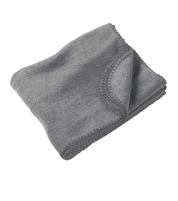 Women's pullover hoodie with a side slit for a modern and relaxed fitM999 - Harriton Fleece Blanket | Grey Heather Women's pullover hoodie with a side slit for a modern and relaxed fitM999 - Harriton Fleece Blanket | Grey Heather