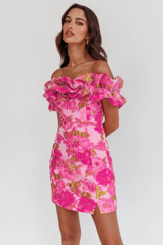 Ball Gown Women Dress with a Full Skirt for a Princess - like LookMemoire Off-Shoulder Textured Mini Dress Pink