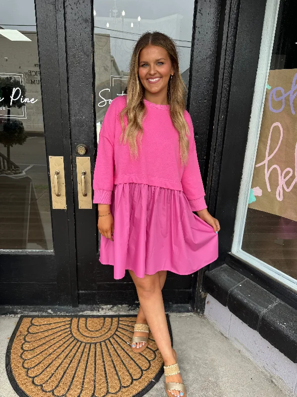 Ruffled Women Dress with Multiple Layers for a Playful and Girly StylePink contrast sweatshirt dress