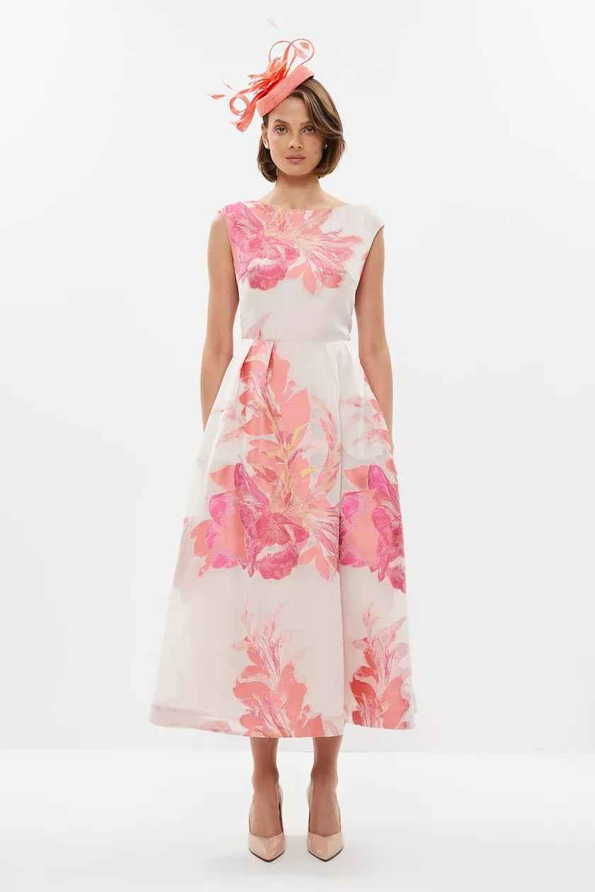 Maxi Women Dress with Floral Print for a Bohemian VibePremium Placement Jacquard Midaxi Dress Pink