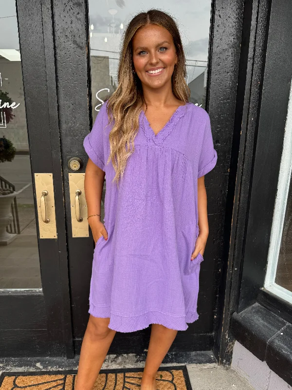 Long - Sleeve Women Dress in Velvet for a Luxurious Winter LookPurple linen dress