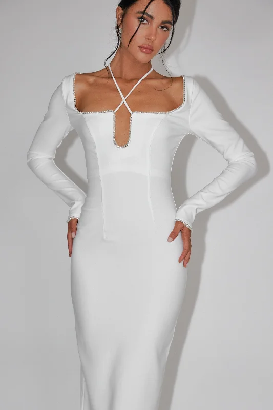 Little Black Women Dress with Sequins for a Glamorous Night OutSamantha Pearl Trim Midi Dress White Little Black Women Dress with Sequins for a Glamorous Night OutSamantha Pearl Trim Midi Dress White