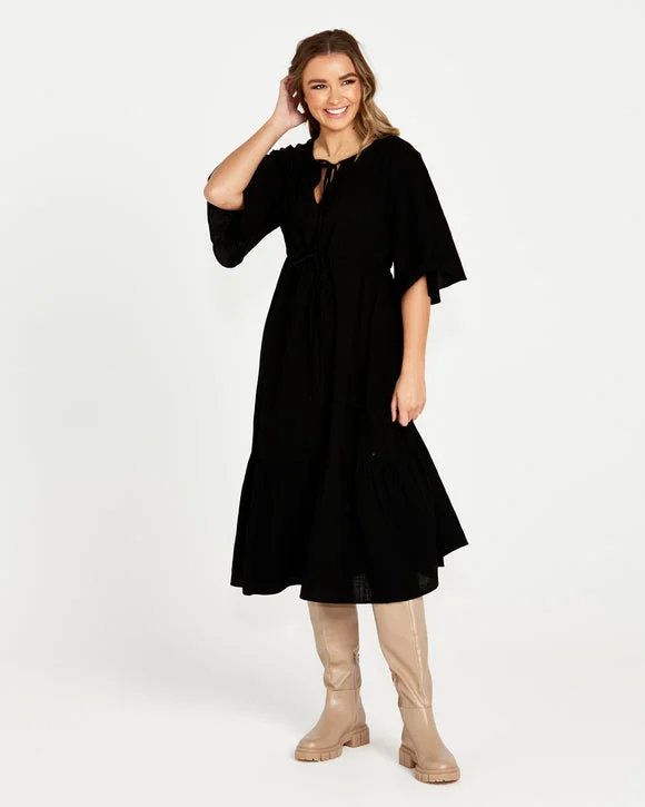 Ruffled Women Dress with Multiple Layers for a Playful and Girly StyleSass Sonya Midi Tiered Dress Black