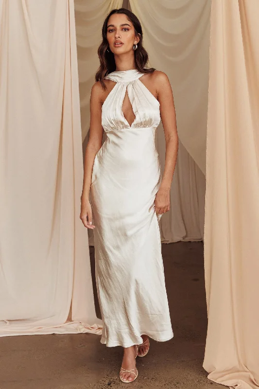 Ball Gown Women Dress with a Full Skirt for a Princess - like LookStarry Nights Cowl Back Maxi Dress Champagne Ball Gown Women Dress with a Full Skirt for a Princess - like LookStarry Nights Cowl Back Maxi Dress Champagne