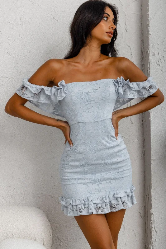 Long - Sleeve Women Dress in Velvet for a Luxurious Winter LookVerona Off-Shoulder Lace Overlay Mini Dress Blue