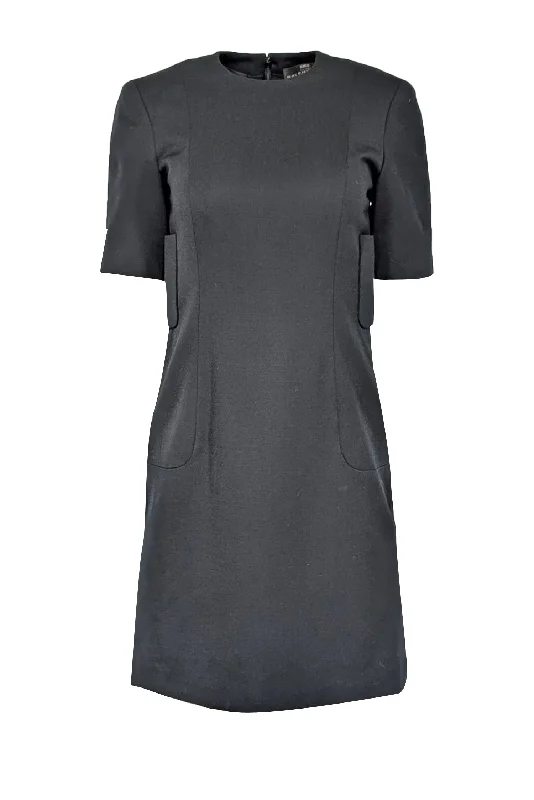 Printed Abstract Women Dress for a Modern and Artistic Appeal Printed Abstract Women Dress for a Modern and Artistic Appeal Balenciaga - Black Short Sleeve Sheath Dress Sz 6