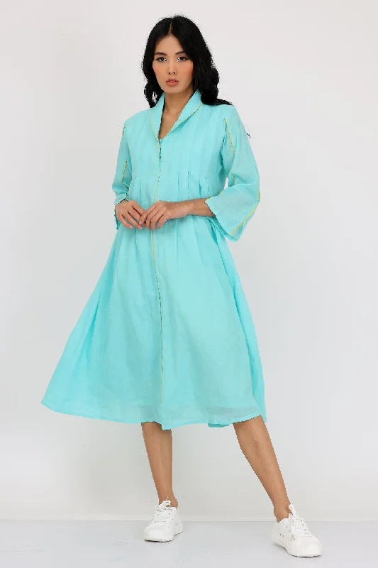 Pleated Women Dress with a Timeless and Elegant Texture Pleated Women Dress with a Timeless and Elegant Texture BOX SPLIT COLLAR DRESS Pleated Women Dress with a Timeless and Elegant Texture Pleated Women Dress with a Timeless and Elegant Texture BOX SPLIT COLLAR DRESS