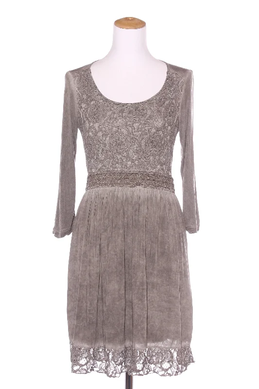 Mermaid - Style Women Dress with a Fitted Silhouette for Special Occasions Mermaid - Style Women Dress with a Fitted Silhouette for Special Occasions HEINE - Tie dye lace detail dress! 10 Mermaid - Style Women Dress with a Fitted Silhouette for Special Occasions Mermaid - Style Women Dress with a Fitted Silhouette for Special Occasions HEINE - Tie dye lace detail dress! 10