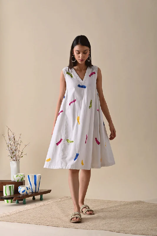 Mini Women Dress with a Short Hem for a Young and Trendy Style Mini Women Dress with a Short Hem for a Young and Trendy Style SOPHIE EMBROIDERED DRESS Mini Women Dress with a Short Hem for a Young and Trendy Style Mini Women Dress with a Short Hem for a Young and Trendy Style SOPHIE EMBROIDERED DRESS