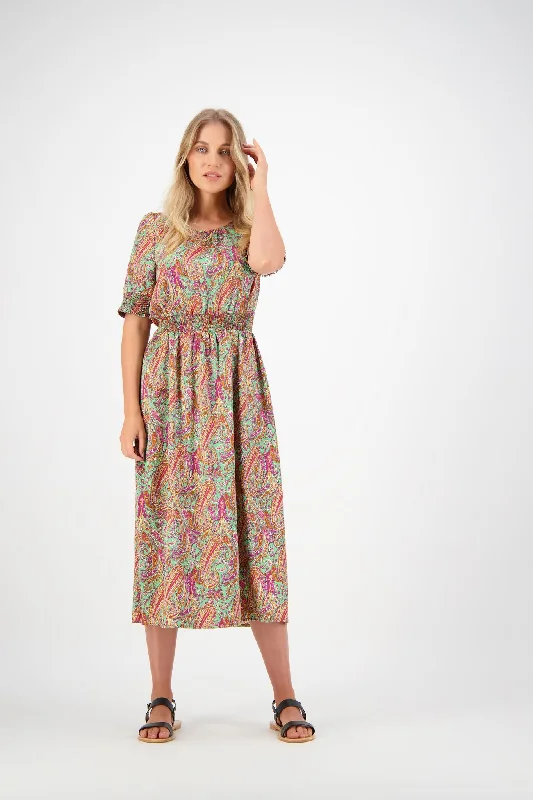 Maxi Women Dress with Floral Print for a Bohemian Vibe Maxi Women Dress with Floral Print for a Bohemian Vibe TUESDAY (LN) Freya dress - Carmel paisley print! 12 Maxi Women Dress with Floral Print for a Bohemian Vibe Maxi Women Dress with Floral Print for a Bohemian Vibe TUESDAY (LN) Freya dress - Carmel paisley print! 12