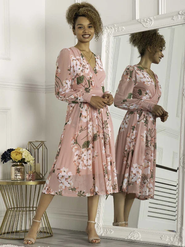 Maxi dresses with a belted empire waist for a more defined and flattering silhouetteJolie Moi Jasmine Long Sleeve Mesh Dress, Mauve Pink Maxi dresses with a belted empire waist for a more defined and flattering silhouetteJolie Moi Jasmine Long Sleeve Mesh Dress, Mauve Pink