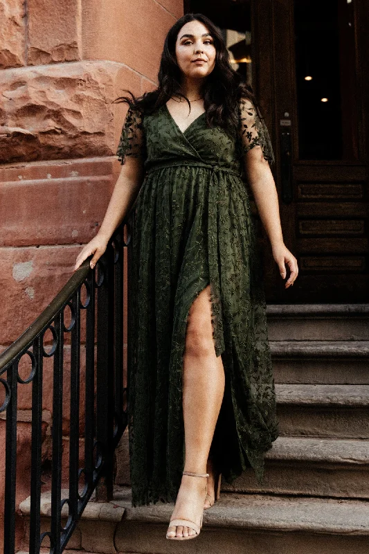 Maxi dresses with a V - neckline for a flattering and elongating shapeMarseille Embossed Maxi Dress | Olive Maxi dresses with a V - neckline for a flattering and elongating shapeMarseille Embossed Maxi Dress | Olive