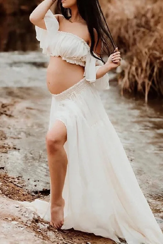 Maxi dresses with thin spaghetti straps for a delicate and feminine feelSexy Off-the-shoulder Two-piece Chiffon Maternity Photoshoot Dress Maxi dresses with thin spaghetti straps for a delicate and feminine feelSexy Off-the-shoulder Two-piece Chiffon Maternity Photoshoot Dress