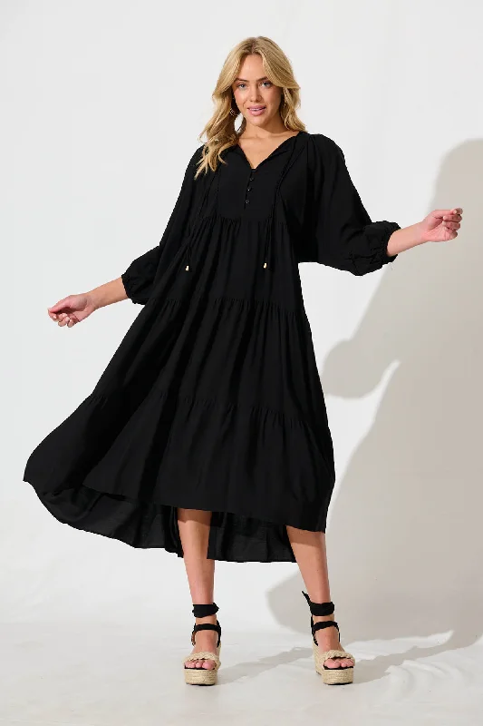 Midi dresses with polka dot prints for a playful summer outfitBarrymore Midi Smock Dress in Black Midi dresses with polka dot prints for a playful summer outfitBarrymore Midi Smock Dress in Black
