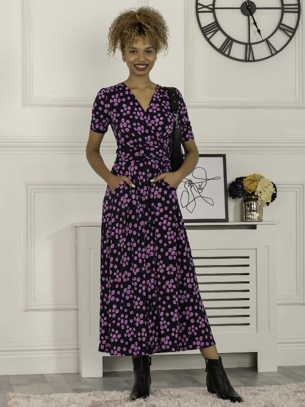 Midi dresses with gathered skirts for a full and flowing silhouetteColeen Wrap Maxi Dress, Navy Spot Midi dresses with gathered skirts for a full and flowing silhouetteColeen Wrap Maxi Dress, Navy Spot