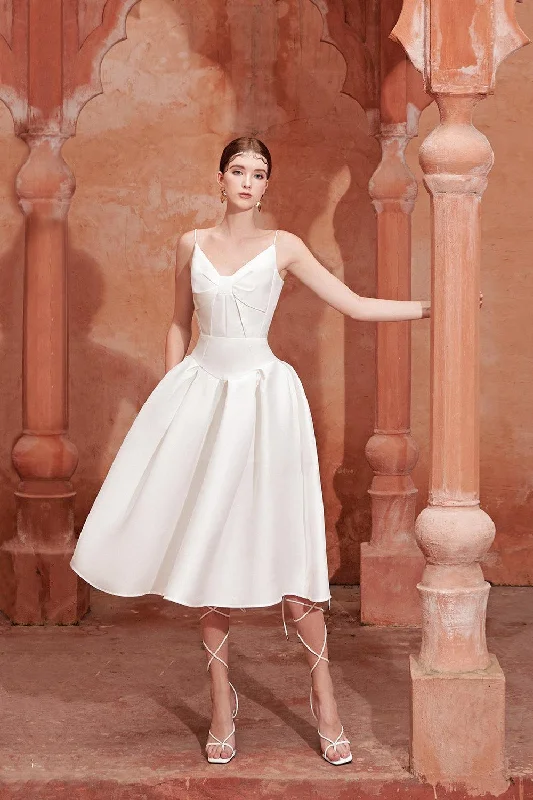 A - line midi dresses with floral prints for spring brunchesRexha Fit and Flare V-Neck Taffeta Midi Dress A - line midi dresses with floral prints for spring brunchesRexha Fit and Flare V-Neck Taffeta Midi Dress