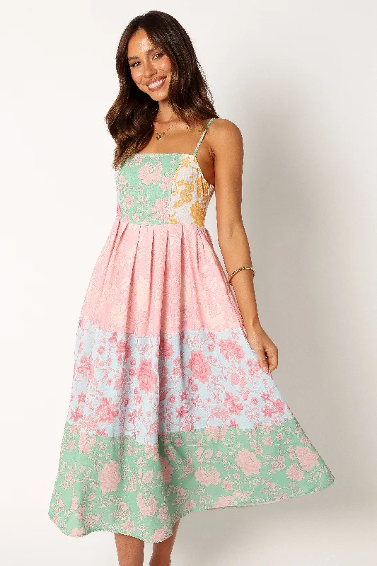 Midi dresses with printed lining for a hidden and stylish detailShelby Midi Dress - Multi Midi dresses with printed lining for a hidden and stylish detailShelby Midi Dress - Multi