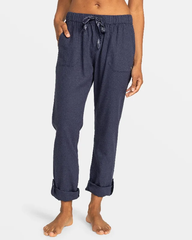 Women's pants with wrinkle - resistant material Cargo women jeans with multiple pockets for added functionality On The Seashore Pants - Mood Indigo Women's pants with wrinkle - resistant material Cargo women jeans with multiple pockets for added functionality On The Seashore Pants - Mood Indigo