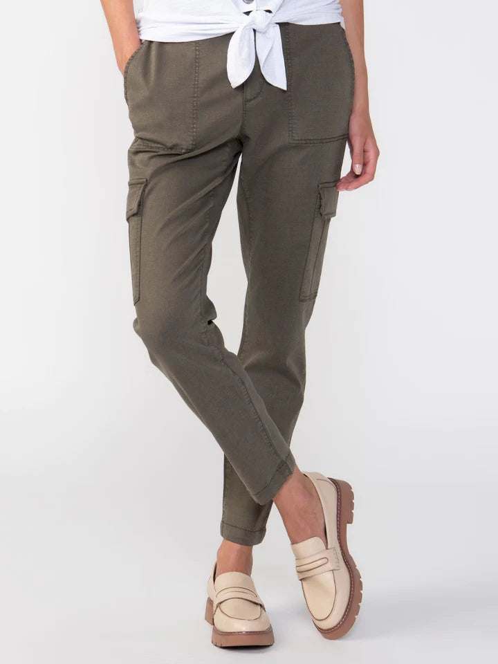 Women's pants for office meetings High - waisted women jeans for a flattering silhouette Palmer Cargo Pant Women's pants for office meetings High - waisted women jeans for a flattering silhouette Palmer Cargo Pant
