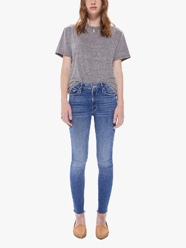 Women's corduroy fall pants Dark - wash women jeans for a sophisticated and slimming effect The Looker Ankle Fray Women's corduroy fall pants Dark - wash women jeans for a sophisticated and slimming effect The Looker Ankle Fray