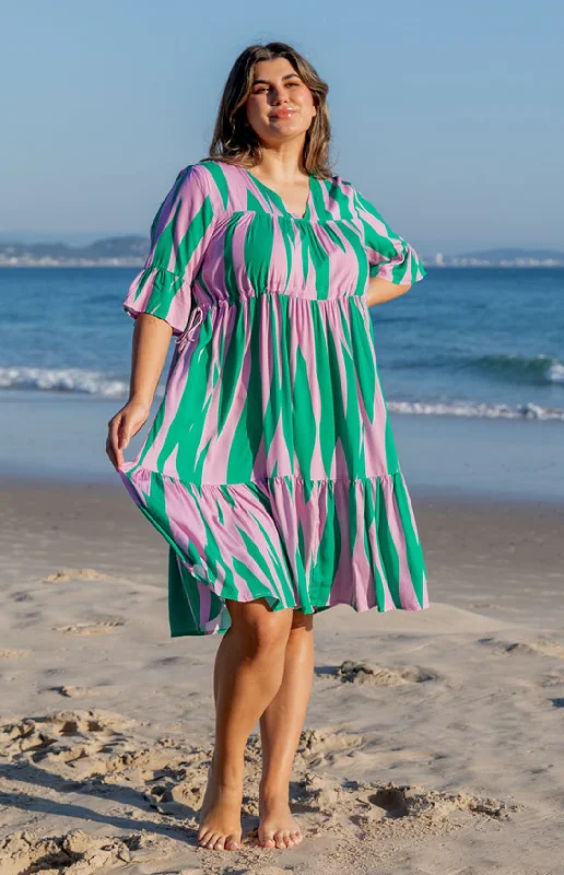 Mini dresses with tiered skirts for added volumeAmelia Tiered Dress by Worthier
