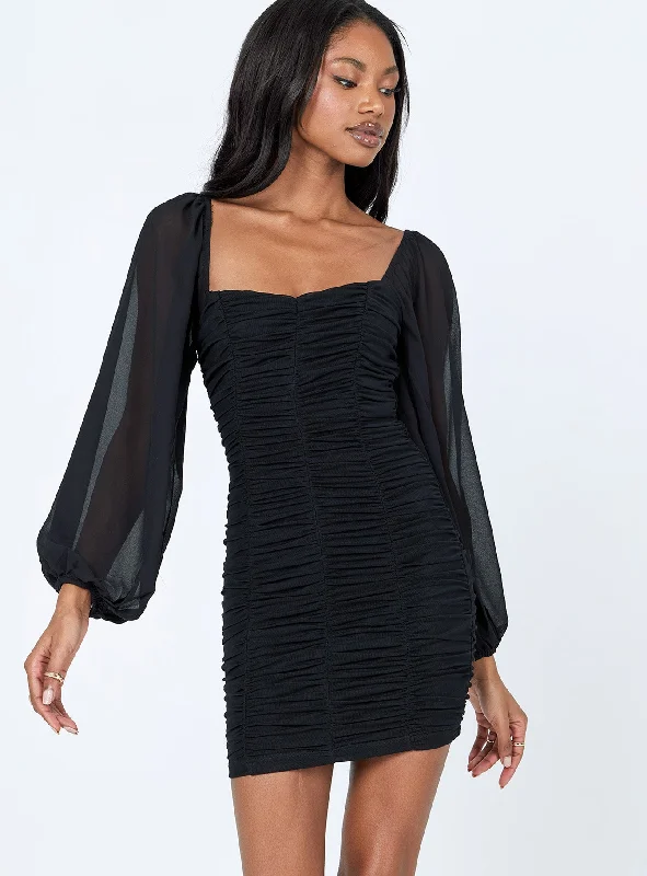 Plus - size bodycon dress for a flattering fit​Axel Mini Dress Black