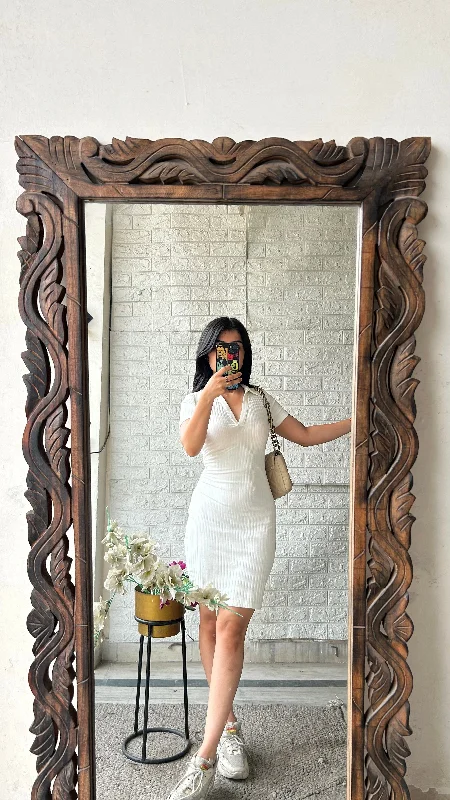 Bodycon dress for a date night​H&m dress 34 bust/l:33/waist:30-32