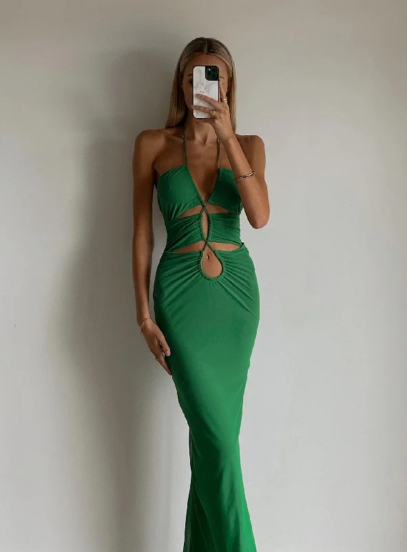 Bodycon dress with a cut - out detail for a sexy appealJagger & Stone Emily Maxi Dress Green Bodycon dress with a cut - out detail for a sexy appealJagger & Stone Emily Maxi Dress Green
