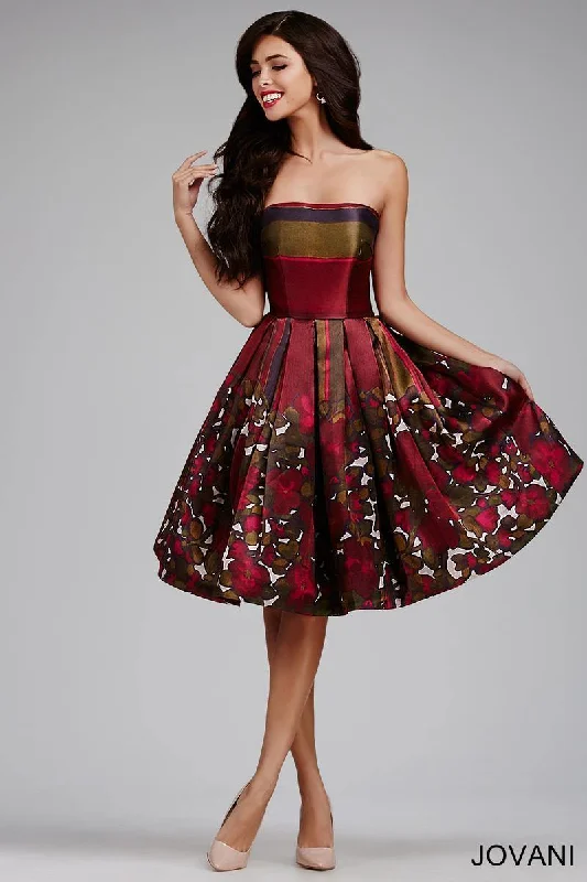 Cocktail dresses with a pom - pom trim and a short - sleeved styleJovani M429 Strapless Floral Print Short Dress