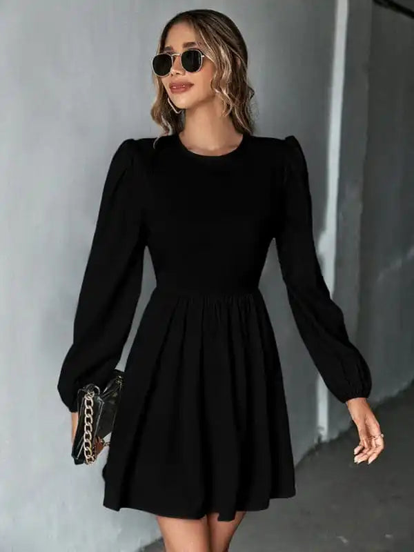 New solid color slim skirt V-neck mid-sleeved dress