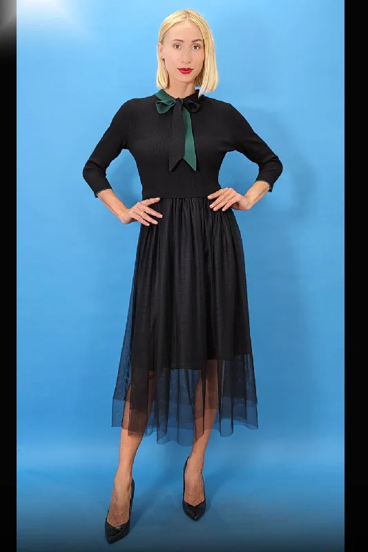 Party dresses with a detachable train for added versatility​Long Sleeve Tulle Ribbon Midi Dress