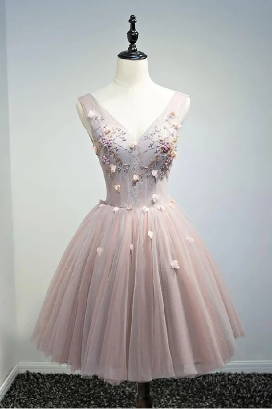 Party dresses with a satin - lined interior for added comfortBall Gown V-neck Short Tulle Homecoming Dress With Beading PG134 Party dresses with a satin - lined interior for added comfortBall Gown V-neck Short Tulle Homecoming Dress With Beading PG134