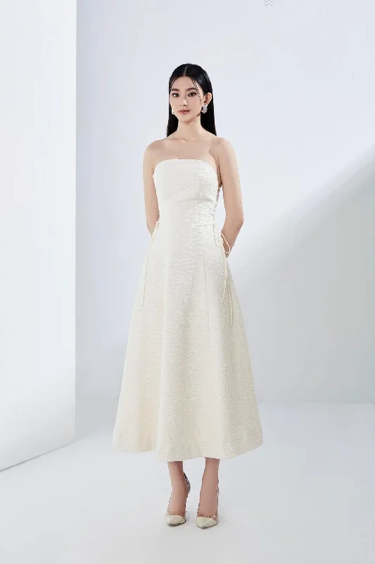 Party dresses with a unique neckline, like a sweetheart or square neckBlanc Strapless Dress Party dresses with a unique neckline, like a sweetheart or square neckBlanc Strapless Dress