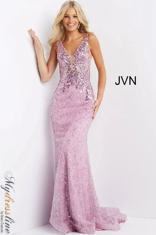 Formal dresses with side - slit pockets and beaded accents for a practical and stylish formal eventJovani JVN08418 Formal dresses with side - slit pockets and beaded accents for a practical and stylish formal eventJovani JVN08418