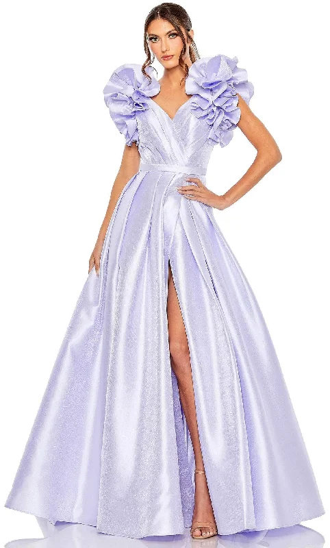 Prom dresses with tiered ruffled sleeves and satin skirts for a feminine and voluminous lookMac Duggal 20522 - Satin-Crafted Voluminous Long Prom Gown Prom dresses with tiered ruffled sleeves and satin skirts for a feminine and voluminous lookMac Duggal 20522 - Satin-Crafted Voluminous Long Prom Gown
