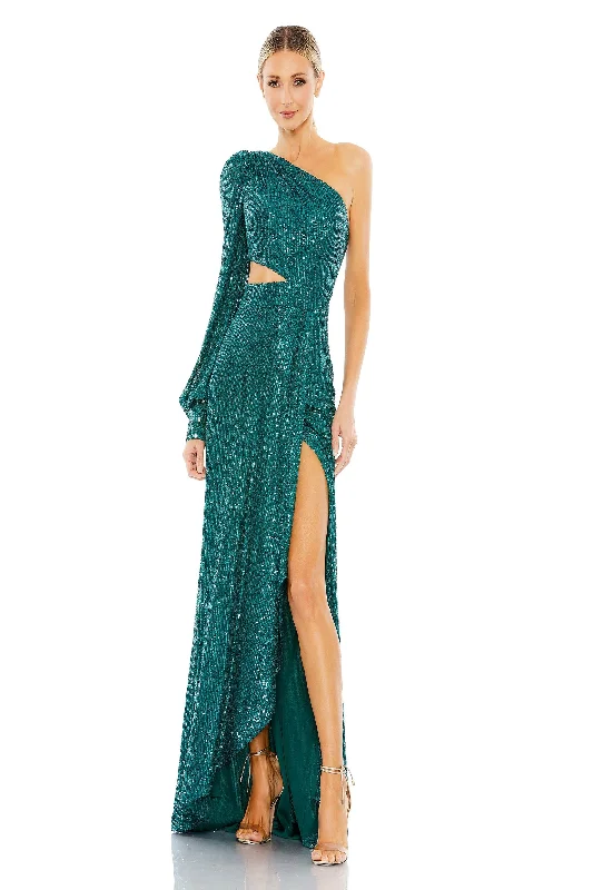 Formal dresses with ruffled skirts and bow accents for a charming prom appearanceMac Duggal 26730 Formal dresses with ruffled skirts and bow accents for a charming prom appearanceMac Duggal 26730
