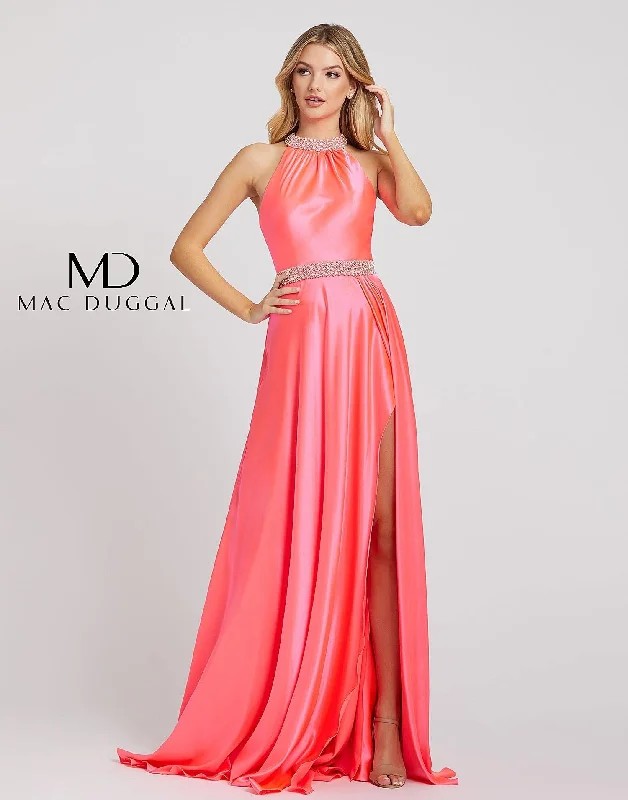 Solid - colored bodycon dress for a classic appearanceMac Duggal 67339 Prom Long Halter Evening Gown Solid - colored bodycon dress for a classic appearanceMac Duggal 67339 Prom Long Halter Evening Gown