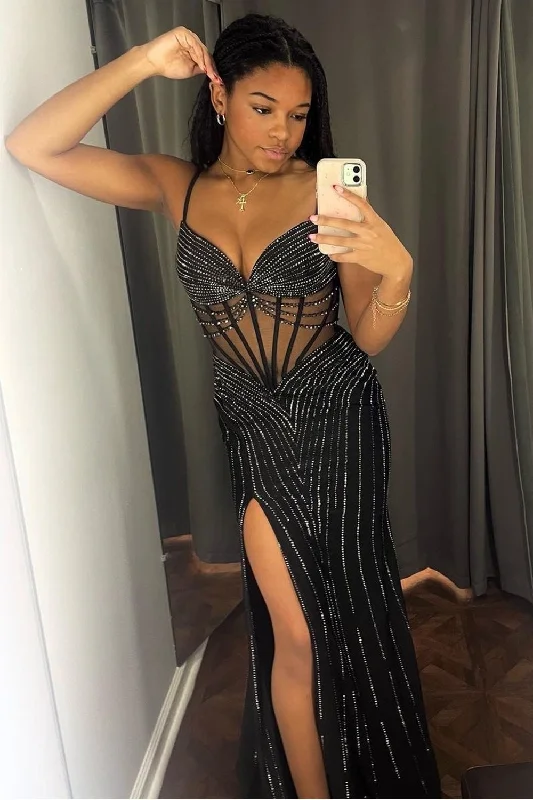 Formal dresses with abstract print panels and rhinestone embellishments for a unique formal eventMermaid Black Corset Prom Dress with Beading Formal dresses with abstract print panels and rhinestone embellishments for a unique formal eventMermaid Black Corset Prom Dress with Beading