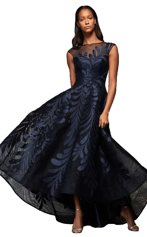 Sleeveless formal dresses with sequined straps and a - line skirts for a classic formal eventPark 108 M343 Dress Sleeveless formal dresses with sequined straps and a - line skirts for a classic formal eventPark 108 M343 Dress