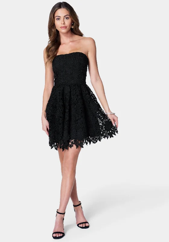 Prom dresses with cold - shoulder ruffled sleeves and floral prints for a romantic and fashionable styleStrapless Lace Cupcake Dress Prom dresses with cold - shoulder ruffled sleeves and floral prints for a romantic and fashionable styleStrapless Lace Cupcake Dress